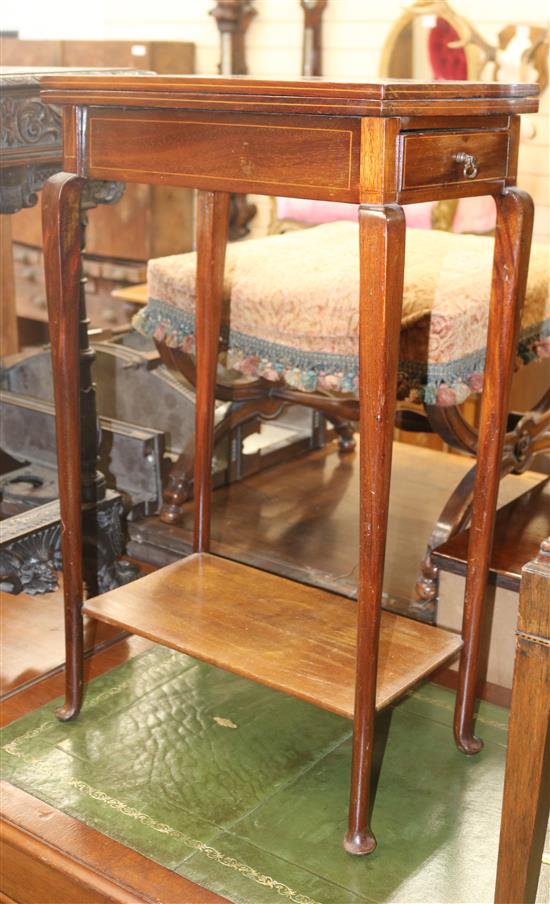 An Edwardian inlaid mahogany folding card table H.74cm